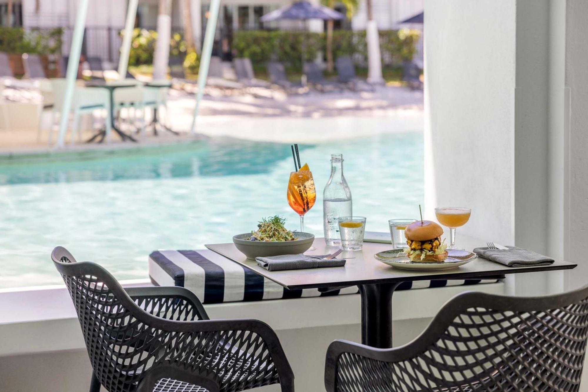 Peppers Beach Club Port Douglas Extérieur photo